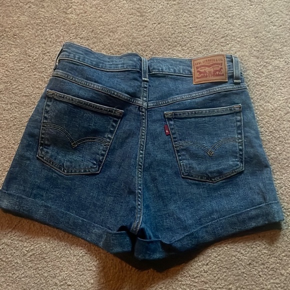 Levi’s Blue Cuffed Denim Jean Shorts Classic Summer - Picture 4 of 6